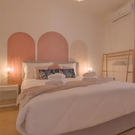 Veronetta Britis-house *